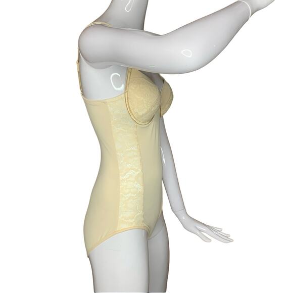 Maidenform NWOT Body Shaper Tan Size 34B Underwire - Picture 9 of 14